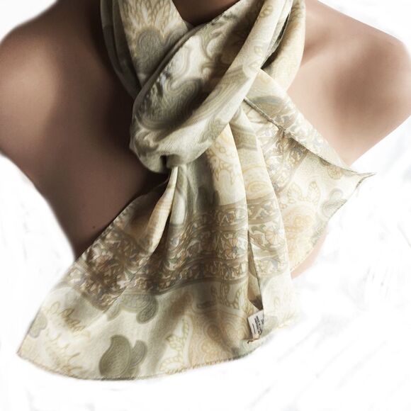 LIZ CLAIBORNE BEIGE CORAL SILK FLORAL SCARF - Picture 6 of 8